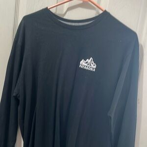 Patagonia long sleeve Men’s shirt. Size medium. Like new